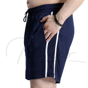Nouveaux shorts d'été personnalisés en gros pour hommes, shorts décontractés en coton de couleur unie, shorts de bain décontractés - Product Image 4