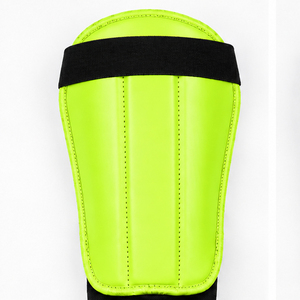 Protections de tibia de football personnalisées de haute qualité avec design par sublimation, vente en gros à prix avantageux - Product Image 3