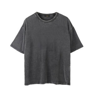 เสื้อยืดพรีเมียมผู้ชาย ทรงเข้ารูป คอวี ผ้าคอตตอน 100% หนานุ่ม ระบายอากาศดี สไตล์สตรีทแวร์ สีพื้น ย้อมสีแบบเรียบง่าย รับผลิตตามสั่ง ขายส่ง - Product Image 1