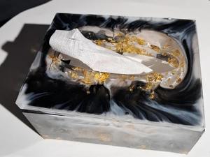 Caja de pañuelos decorativa de resina con diseño único para uso en el hogar moderno, dormitorio, cocina y baño, disponible a precio de mayoreo. - Product Image 3