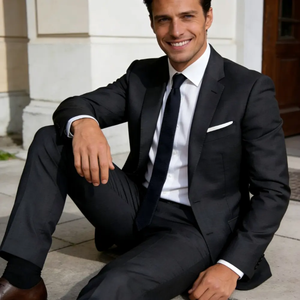 ชุดสูทเบลเซอร์ผู้ชายคุณภาพสูงสำหรับธุรกิจ ตัดเย็บตามสั่ง ระบายอากาศได้ดี กันยับ กันหด ผลิตจากผ้าสแปนเด็กซ์/ไนลอนถัก น้ำหนัก 240 กรัม - Product Image 2