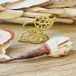 Anillo de Hoja Delicado Favorito del Mercado, Anillo Bohemio de Latón para Mujer, Chapado en Oro de 18k, Joyería Botánica Vintage de Filigrana, Venta al por Mayor/OEM/ODM - Product Image 1