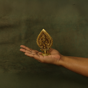 Estatua de Murugan de Latón Hecha a Mano, Ídolo del Dios Kartikeya para Decoración del Hogar, Regalo de Puja, 10 cm, Arte - Product Image 4