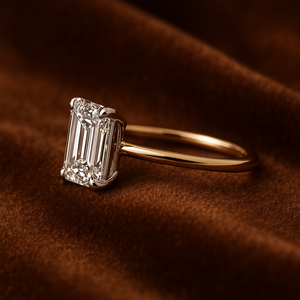 Elegante Anillo de Compromiso con Diamante Cultivado en Laboratorio de Corte Esmeralda de 1.00 CT, Oro Amarillo Sólido de 14K, Engaste de Garras y Barra, Joyería para Bodas y Fiestas, IGI - Product Image 3