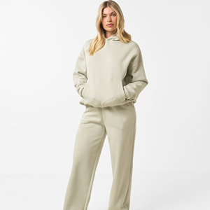Nouveauté : Ensemble de survêtement décontracté pour femme, composé d'un sweat-shirt boutonné avec poches et d'un pantalon de sport assorti - Product Image 1