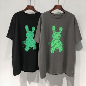 Camiseta Negra Extra Grande de Algodón con Estampado de Conejo Verde, Manga Corta, Cuello Redondo, Informal, para Hombre, Tejido de Punto - Product Image 2