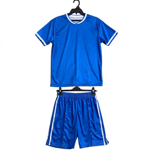 Conjunto de Camiseta de Fútbol Personalizada para Hombre |   Camiseta y Pantalones Cortos de Fútbol Lisos |   Uniforme Deportivo de Poliéster de Secado Rápido |   Fabricante OEM y ODM - Product Image 3