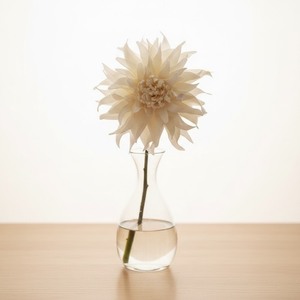 Flores de Madera Sola Blancas Premium Inspiradas en la Dalia, Artesanía Sostenible Hecha a Mano, 8-8.5cm, Aroma para el Hogar, Modelo 001 TH - Product Image 3