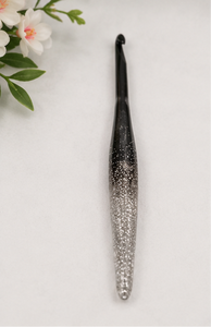 Imperial Crafted Home Resin <b>Crochet</b> <b>Hook</b> Set Handcrafted Artistic Hand Painted Yarn Weaving Tools Round 18cm 2mm - Product Image 4