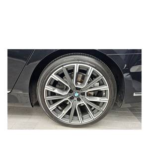 BMW Série 7 730Ld XDrive M Sport Modèle juillet 2020 avec 133 725 km Boîte de vitesses automatique Sièges en cuir Diesel Volant à gauche - Product Image 5