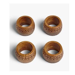 Anneaux de serviette de table élégants en bois, faits à la main, classiques, écologiques, durables, accessoires de décoration de table - Product Image 1