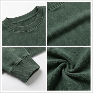Hoodie surdimensionné élégant pour homme, design vintage délavé avec poche avant, confortable, personnalisable pour l'hiver. - Product Image 5