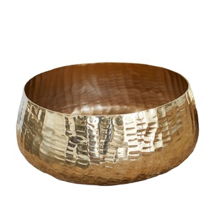 กระถางต้นไม้โรเบอรี รุ่นคลาสสิค สีทองแบบตอกลาย  ผิวเคลือบกัลวาไนซ์  สีและโลโก้ปรับแต่งได้  สำหรับสวน บ้าน หรือใช้ในเชิงพาณิชย์  ทำจากเหล็ก  จำนวน 10 ชิ้น - Product Image 1