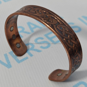 Bracelet de thérapie magnétique en cuivre antique à thème nœud, bracelet de luxe pour la guérison, pour l'énergie positive et l'équilibre corporel - Product Image 6
