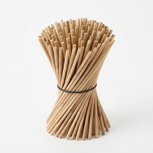 Bâtons de rotin naturel brut, cannes, poteaux, bois rond, chevilles, matériau de tressage, matériel d'artisanat pur, matières premières agricoles, vente en gros - Product Image 2
