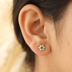 10KT Solid Yellow Gold Lab Grown Diamond and Colombian <b>Emerald</b> <b>Stud</b> Earring Unique Designer IGI Certified Women Custom Jewelry - Product Image 2