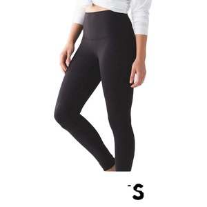 Pantalones Capri de Cintura Alta para Mujer, Leggings Deportivos 3/4, Logotipo Bordado, Transpirables, Tejidos, Estampados, con Costuras Personalizadas - Product Image 3