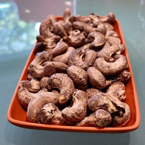 Nueces de Anacardo Africanas al por Mayor W240, Tostadas con Sal, Alta Calidad y Sabor Natural, con Empaque al Vacío y Servicio OEM/ODM Disponible - Product Image 3