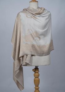 Châle élégant en cachemire et laine fine à motif cachemire pour femme, doux, léger, finition brillante, écharpe de créateur de luxe haut de gamme - Product Image 3