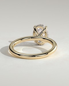 แหวนเพชรทรงรี 2 กะรัต ทองคำแท้ 14K เพชรเลี้ยงในห้องปฏิบัติการ คุณภาพ E VVS2 ประดับแบบกรงเล็บ พร้อมวงแหวนซ่อนรอบเพชร ดีไซน์หรูหราสำหรับเจ้าสาว ปี 2026 - Product Image 3