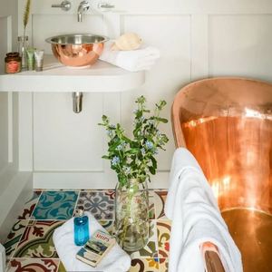 Bañera Ovalada de Metal con Acabado en Cobre de Lujo, Bañera Independiente para Baño, Spa y Hogar - Product Image 2