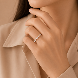 Anillo de boda de moissanita marquesa chapado en oro de 1 quilate para mujer, joyería minimalista apilable para aniversario - Product Image 5