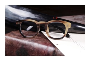 Nuevas Monturas de Gafas de Sol Ópticas de Cuerno de Búfalo Ecológicas y Naturales de ILAHI, Hechas a Mano, Modernas, Rústicas, de Forma Cuadrada, con Diseños Love Angel - Product Image 1