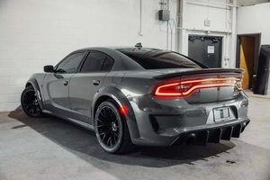 Listo para Enviar: Dodge Charger SRT Hellcat Widebody Jailbreak RWD 2023, Usado, Título Limpio - Product Image 1