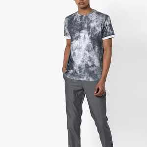 T-shirt pour homme au design optimal, prix de gros, vêtement décontracté en polyester/coton, t-shirt vierge pour homme fabriqué au Pakistan, sublimation personnalisée - Product Image 1