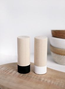 Salero y pimentero de madera, juego de salero y pimentero artesanal, salero de especias de lujo, accesorio de cocina moderno, decoración de mesa rústica para comedor. - Product Image 5