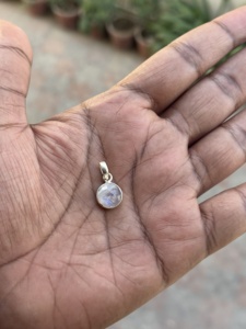 Pendentif religieux pour femme en argent sterling 925 véritable, fait main, avec pierre de lune naturelle de forme longue et ronde - Product Image 4