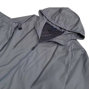 เสื้อแจ็คเก็ตและกางเกงวิ่งกลางแจ้งสำหรับผู้ชายฤดูร้อน  ไซส์ใหญ่ ระบายอากาศได้ดี น้ำหนักเบา ผลิตจากผ้าโพลีเอสเตอร์/ไนลอน - Product Image 3