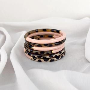 Bracelet en corne de buffle bio de haute qualité, écologique, fait main, poli, moderne, bijoux de mariage, artisanat naturel - Product Image 2