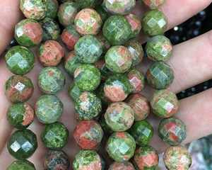 Cuentas redondas facetadas de unakita natural para la fabricación de joyas y manualidades DIY - Product Image 3