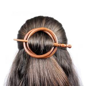 Bâtonnet à cheveux en bois naturel de luxe pour femmes, accessoire de mode durable, épingle à cheveux en bois artisanale - Product Image 5