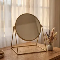 Miroir de table rond moderne en métal au design artisanal, double face, finition laiton, pour la décoration intérieure et les coiffures de mariage