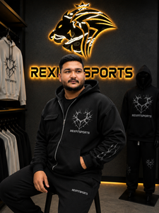 REXFITSPORTS 2026 Sweat à capuche graphique noir personnalisé à fermeture éclair intégrale 280–300 GSM en coton polyester molletonné imprimé sur toute la surface, style streetwear - Product Image 3