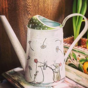 Arrosoir rustique en métal avec impression artistique en émail, pièce décorative, outil de jardinage fonctionnel pour les espaces domestiques - Product Image 2