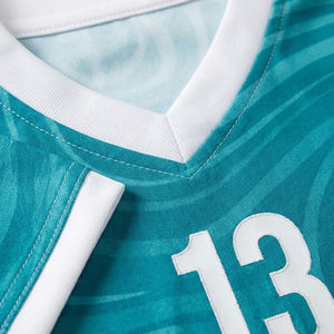 Tenue de football d'équipe avec tissu anti-humidité pour l'entraînement sportif et les matchs de compétition - Product Image 4