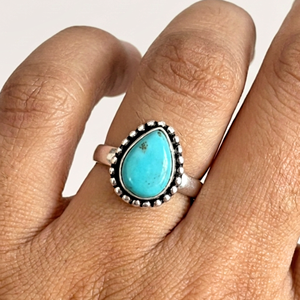 New Fashionable Romantic Wedding Engagement Gift Copper Turquoise Cluster Ring Jade Marrow Egg <b>Face</b> Inlay Elegant High-End - Product Image 1