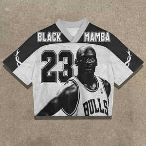 Fabricante Personalizado de Uniformes de Fútbol Americano, Jersey de Malla Tejida Extra Grande Estilo Vintage Americano con Cuello en V y Corte Recto para Hombre - Product Image 5