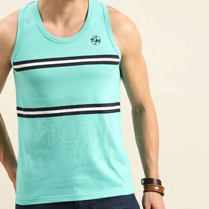 Camiseta sin mangas premium para hombre diseñada para brindar comodidad y estilo con tela suave, transpirable y de larga duración. - Product Image 3