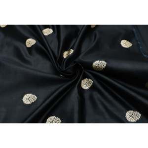 Tela de Brocado de Poliéster Bordada por Metro, 44 Pulgadas de Ancho, Suave, Floral, Negra con Detalles Dorados TFAB POLY BRO01 290 - Product Image 4