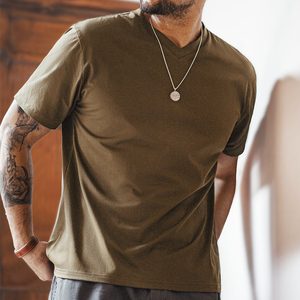 T-shirt homme Maden en gros, style vintage, décontracté, séchage rapide, col en V, uni, à manches courtes, haut d'été - Product Image 1