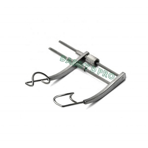 เครื่องมือผ่าตัดตาแบบมีรูโปร่ง DADDY D PRO Barraquer Eye Speculum ทำจากสแตนเลสเกรดพรีเมียม สำหรับการผ่าตัดตา ประเภทที่ 1 - Product Image 4