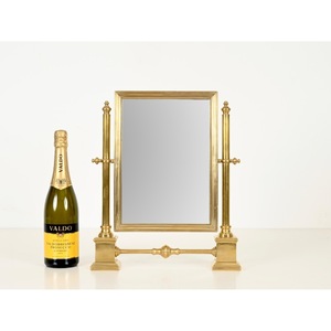 Miroir sur pied décoratif à double face de style traditionnel avec cadre en laiton - Product Image 1