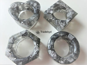 Anneaux de serviette de mariage en résine faits à la main, classiques, durables, écologiques, ronds de 2,5 cm, accent décoratif par Tradebyd - Product Image 2