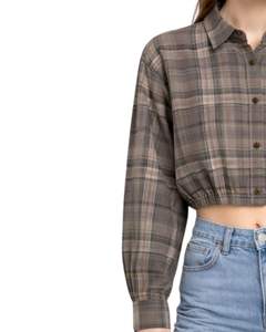 ผู้ผลิตเสื้อเชิ้ตผู้หญิงสีน้ำตาลลายสก็อตแบบครอป แขนยาว ติดกระดุม ลำลอง แฟชั่นทันสมัย รับผลิตตามสั่ง - Product Image 4