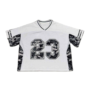 T-shirt de sport unisexe personnalisé en jersey léger, col en V, coupe carrée, court, oversize, imprimé par transfert thermique, en maille, chez Nurak 2026 - Product Image 1