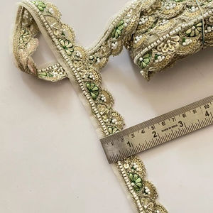 Nouvelles dentelles brodées de perles florales pour vêtements et textiles de maison, vente en gros. - Product Image 1